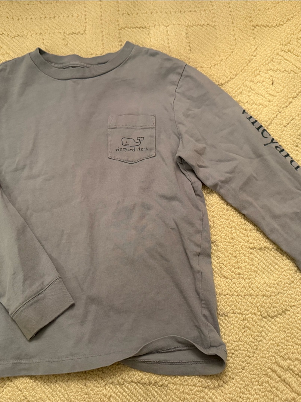 Vineyard Vines Light Gray/Blue Crewneck Long Sleeve Pocket Tee